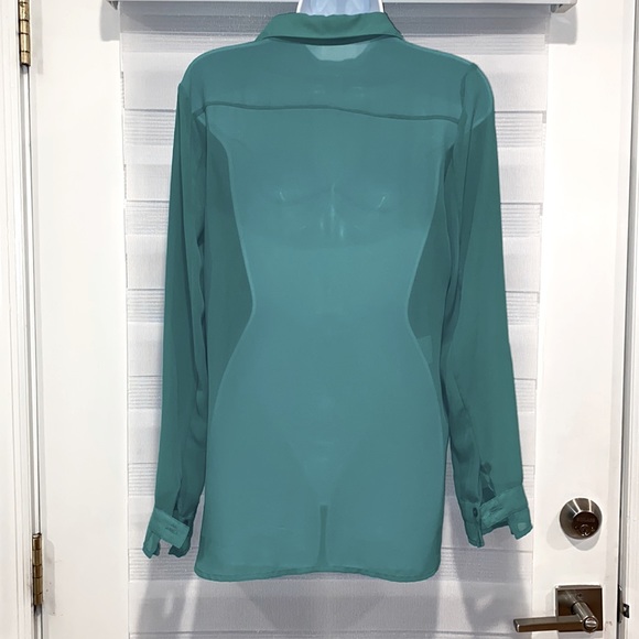 BCBG sheer green button down blouse/ size small - Picture 2 of 10